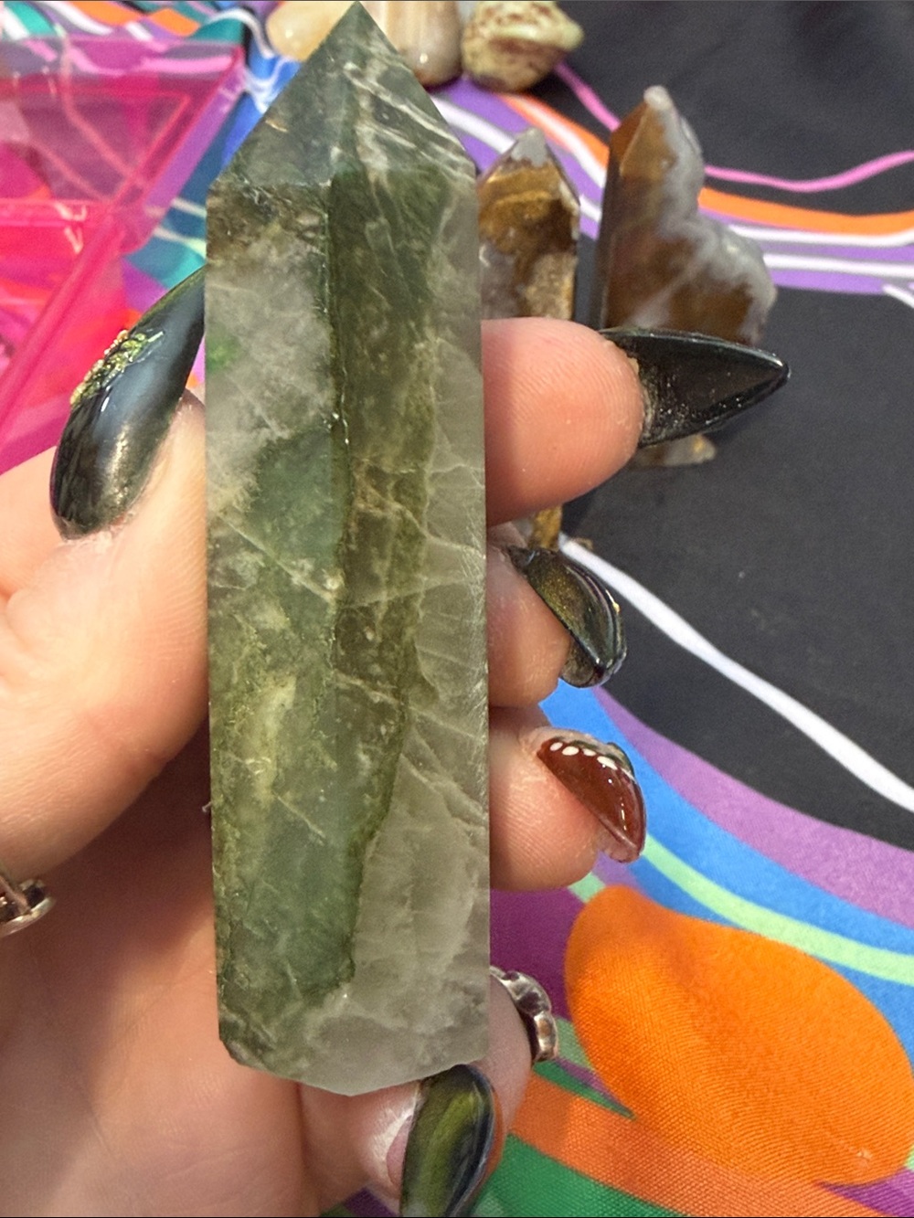 3 TOWERS//Green Quartz Crystal Point Tower - Natural Home Accent - Picture 10 of 10